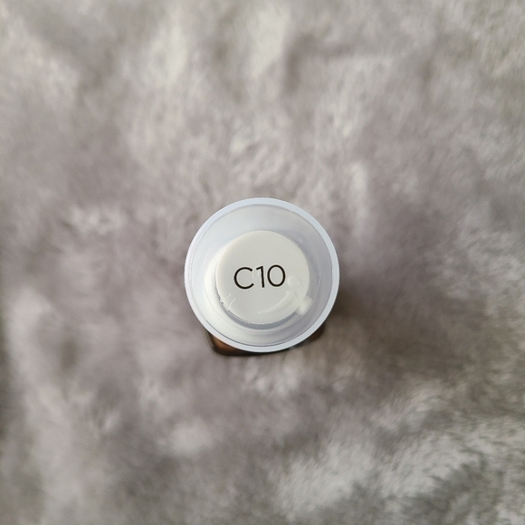 L'Oreal Paris True Match Super Blendable Liquid Foundation C10 Cool Deep - Picture 3 of 4